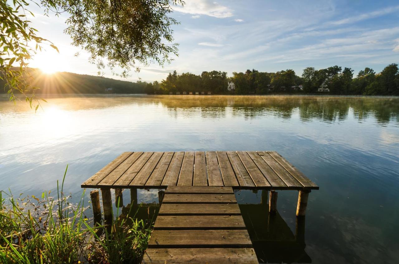 Sopherl Am See - Fruehstueck Auf Der Seeterrasse, Sehr Ruhig Und Wunderschoen Am See, 3 Minuten Nach Oberpfaffenhofen, Viele Radtouren, Restaurants & Cafes In Der Umgebung Weßling Buitenkant foto