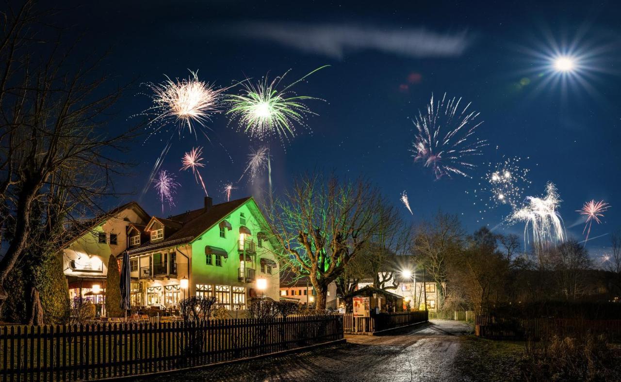 Sopherl Am See - Fruehstueck Auf Der Seeterrasse, Sehr Ruhig Und Wunderschoen Am See, 3 Minuten Nach Oberpfaffenhofen, Viele Radtouren, Restaurants & Cafes In Der Umgebung Weßling Buitenkant foto