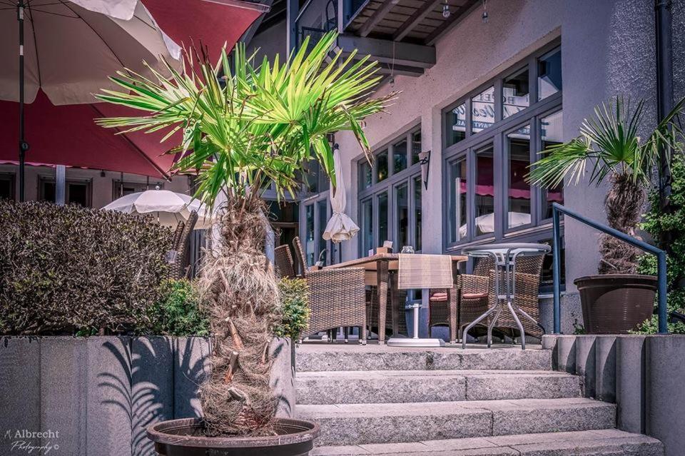Sopherl Am See - Fruehstueck Auf Der Seeterrasse, Sehr Ruhig Und Wunderschoen Am See, 3 Minuten Nach Oberpfaffenhofen, Viele Radtouren, Restaurants & Cafes In Der Umgebung Weßling Buitenkant foto